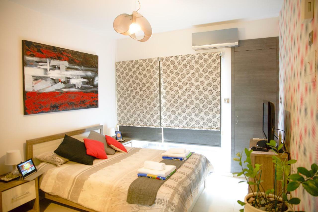 Green Valley Modern Studio Limassol Bagian luar foto