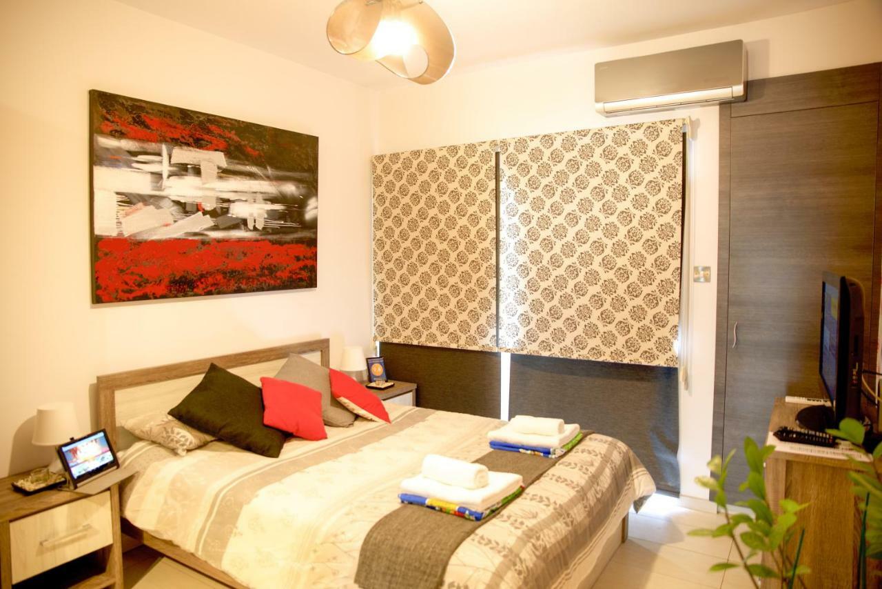 Green Valley Modern Studio Limassol Bagian luar foto